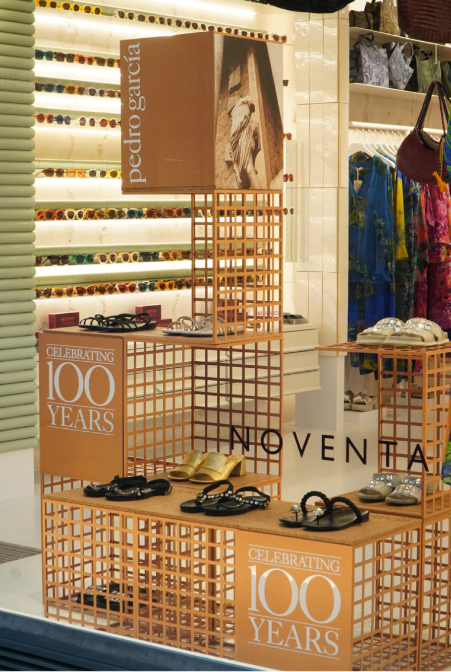 POP-IN AT NOVENTA GRADOS