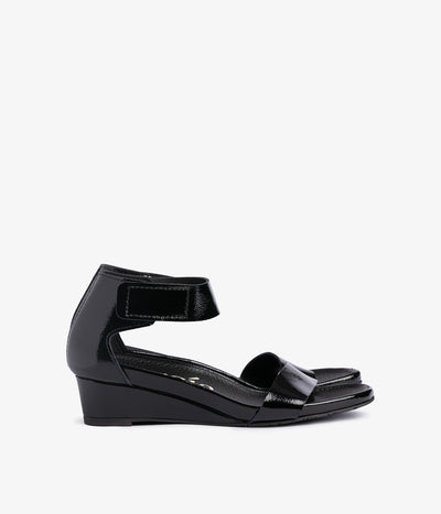 wassila / black castoro naplack