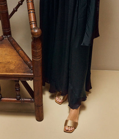 ilora / brulee satin