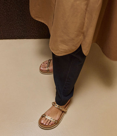 doyel / brulee satin-greige