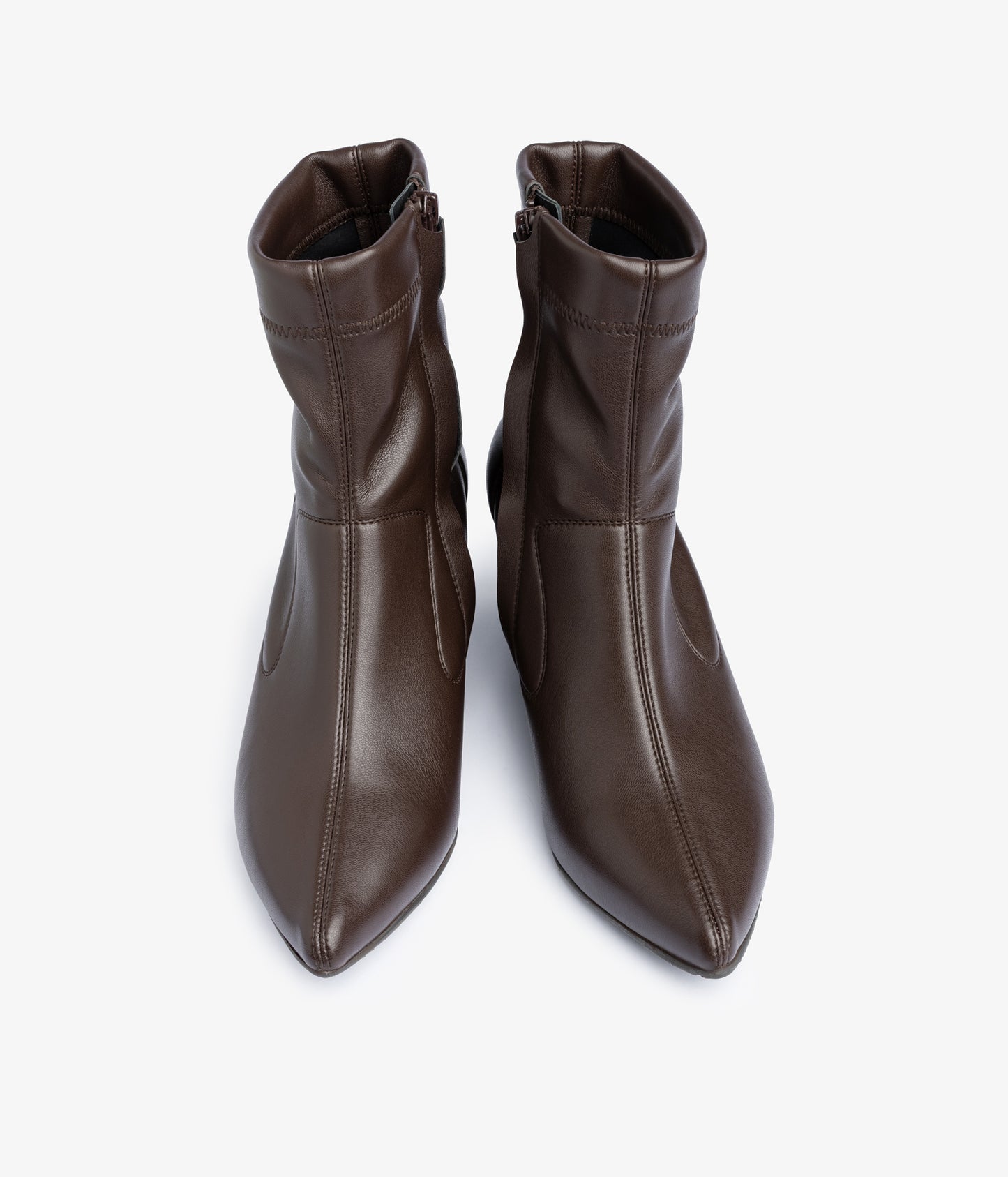 onira / brown leatherette