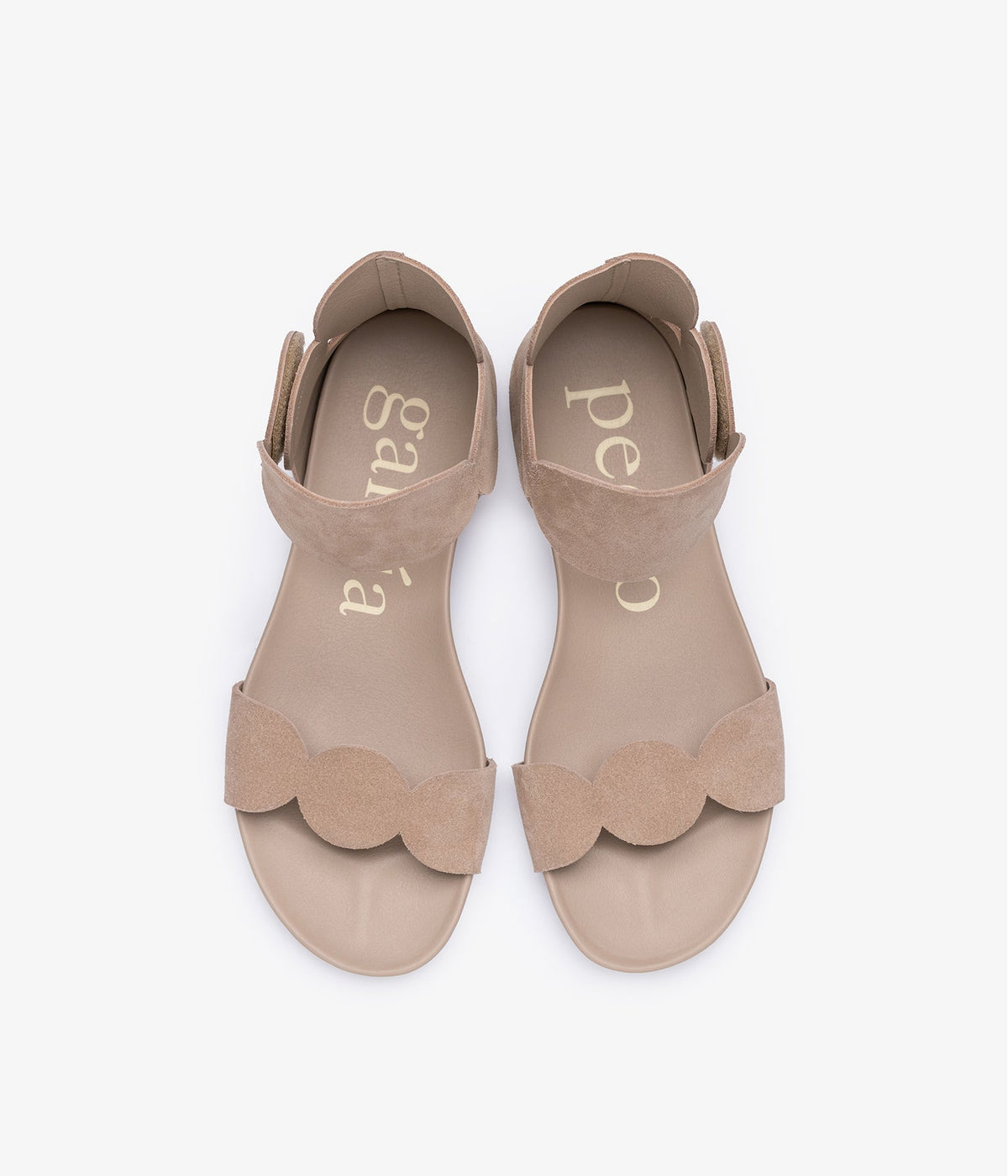 beige suede fussbett snadal joed pedro garcia essentials 3