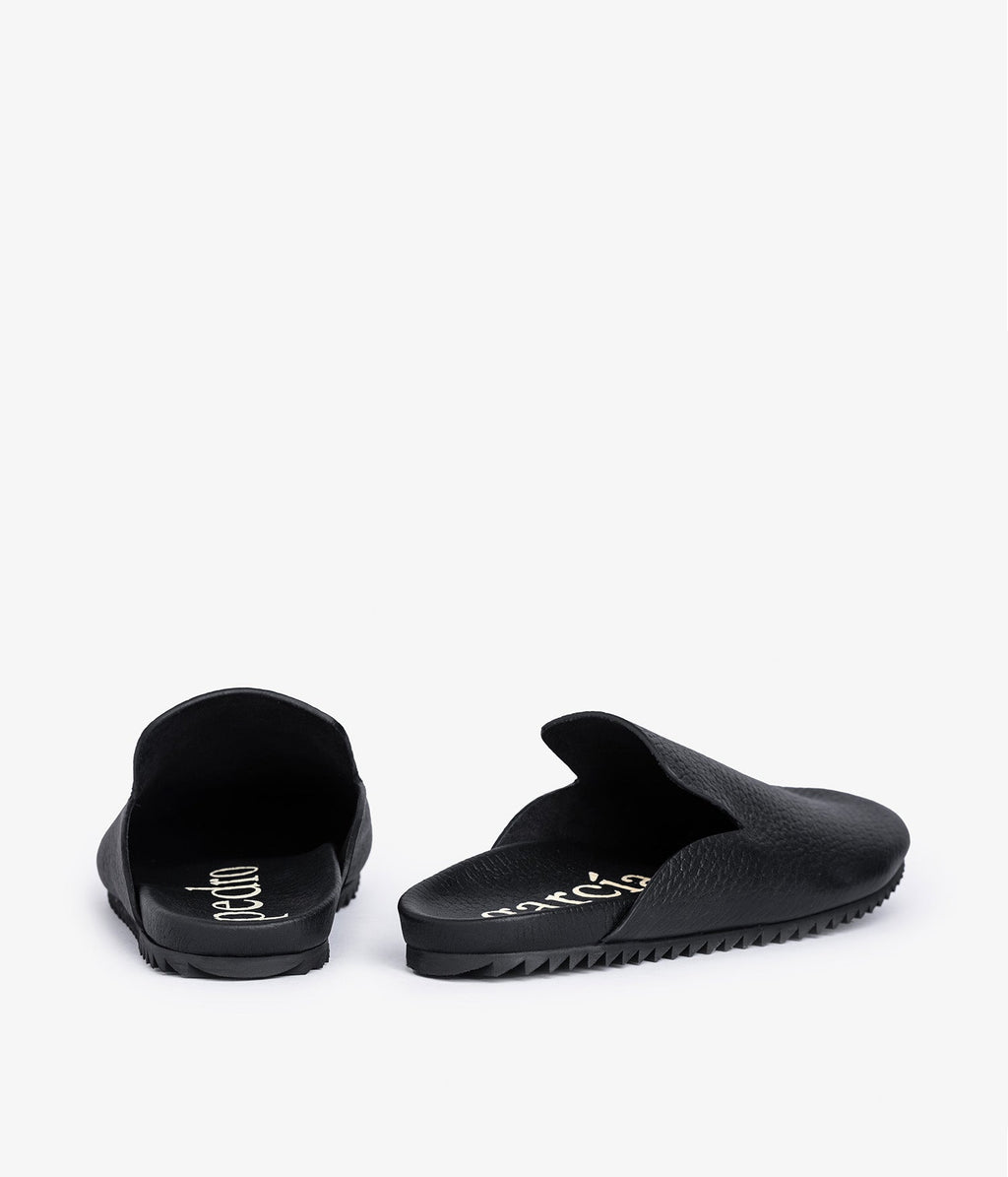 black leather mule braidy pedro garcia 6