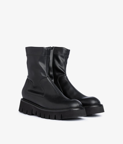 selen / black leatherette
