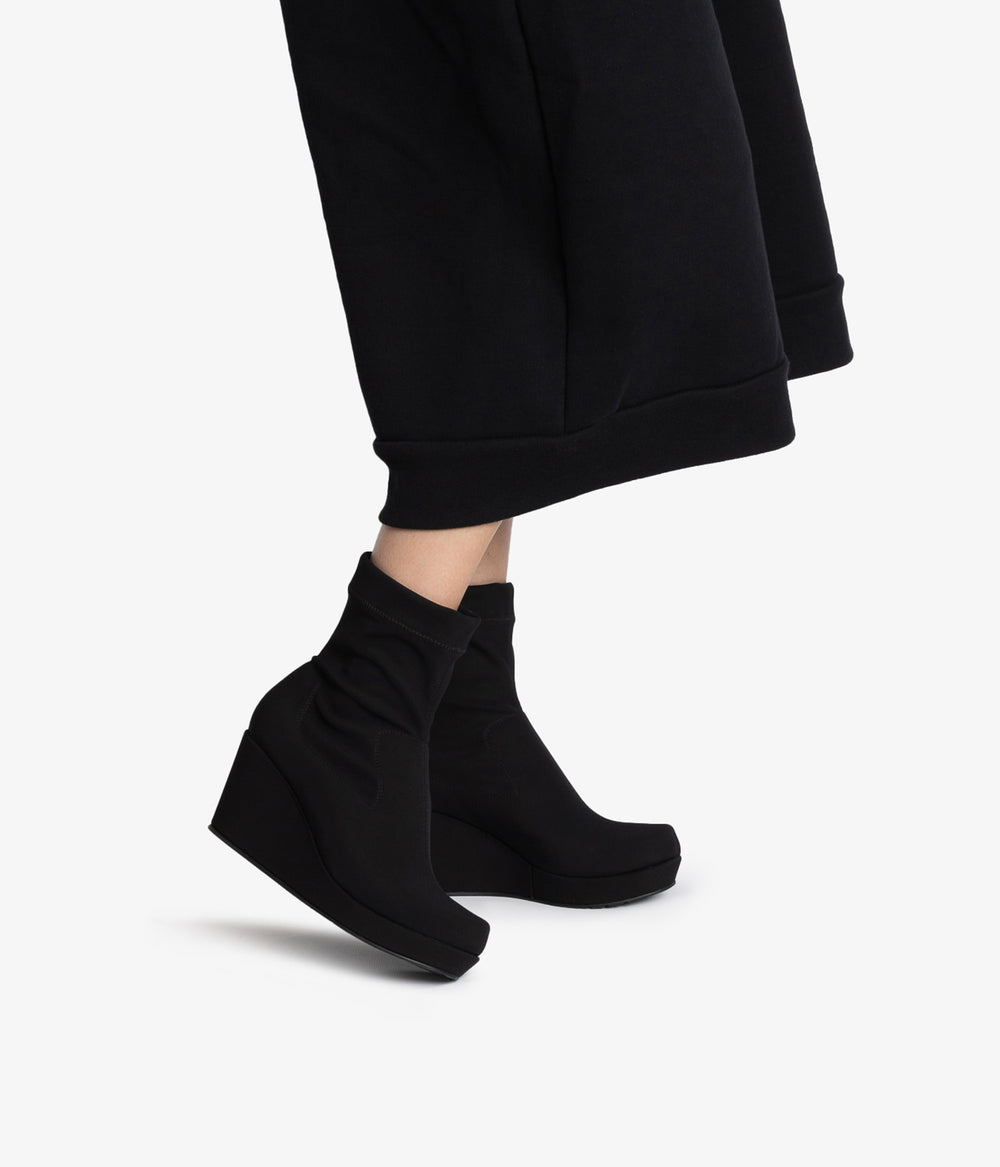 aliana / black 2-way stretch