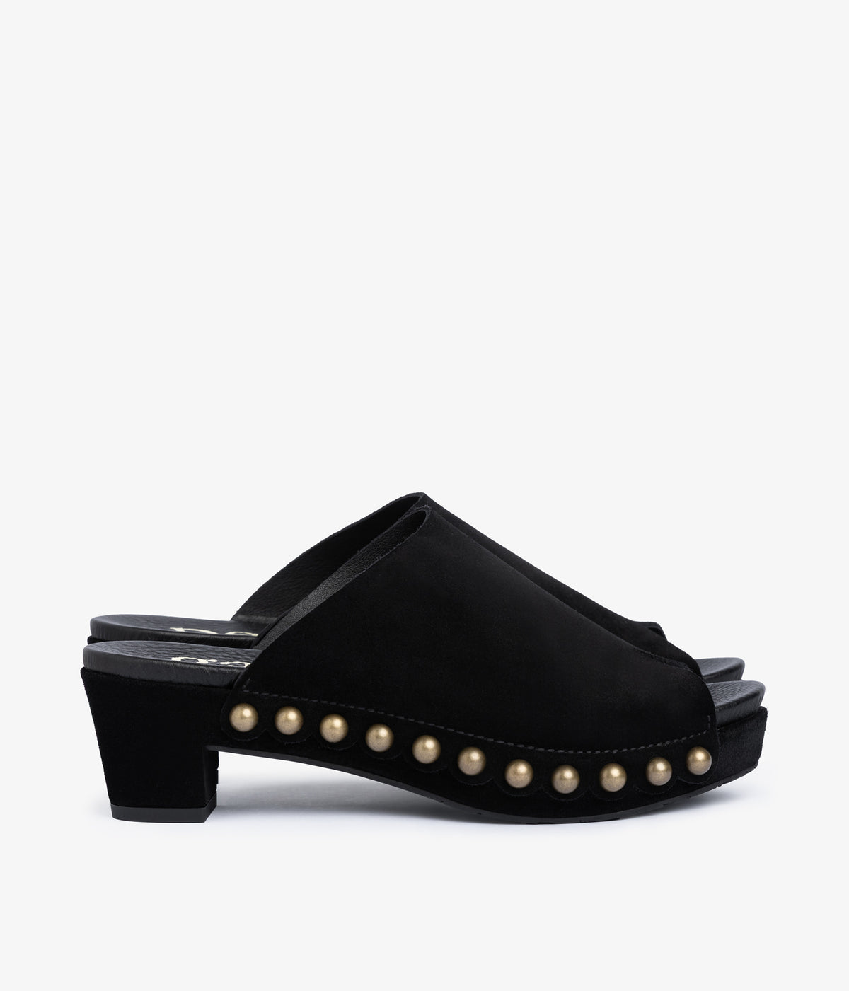 nain / black castoro