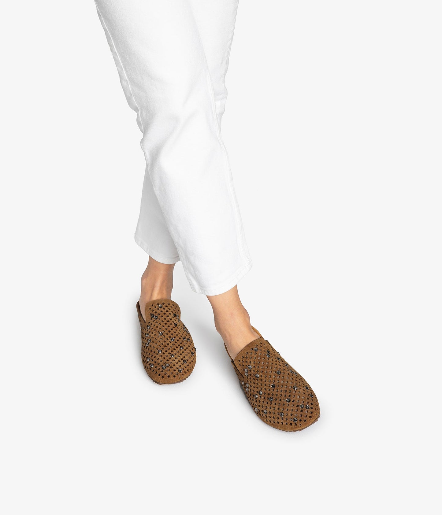 crystal clog brown suede braidy aw25 pedro garcia 2