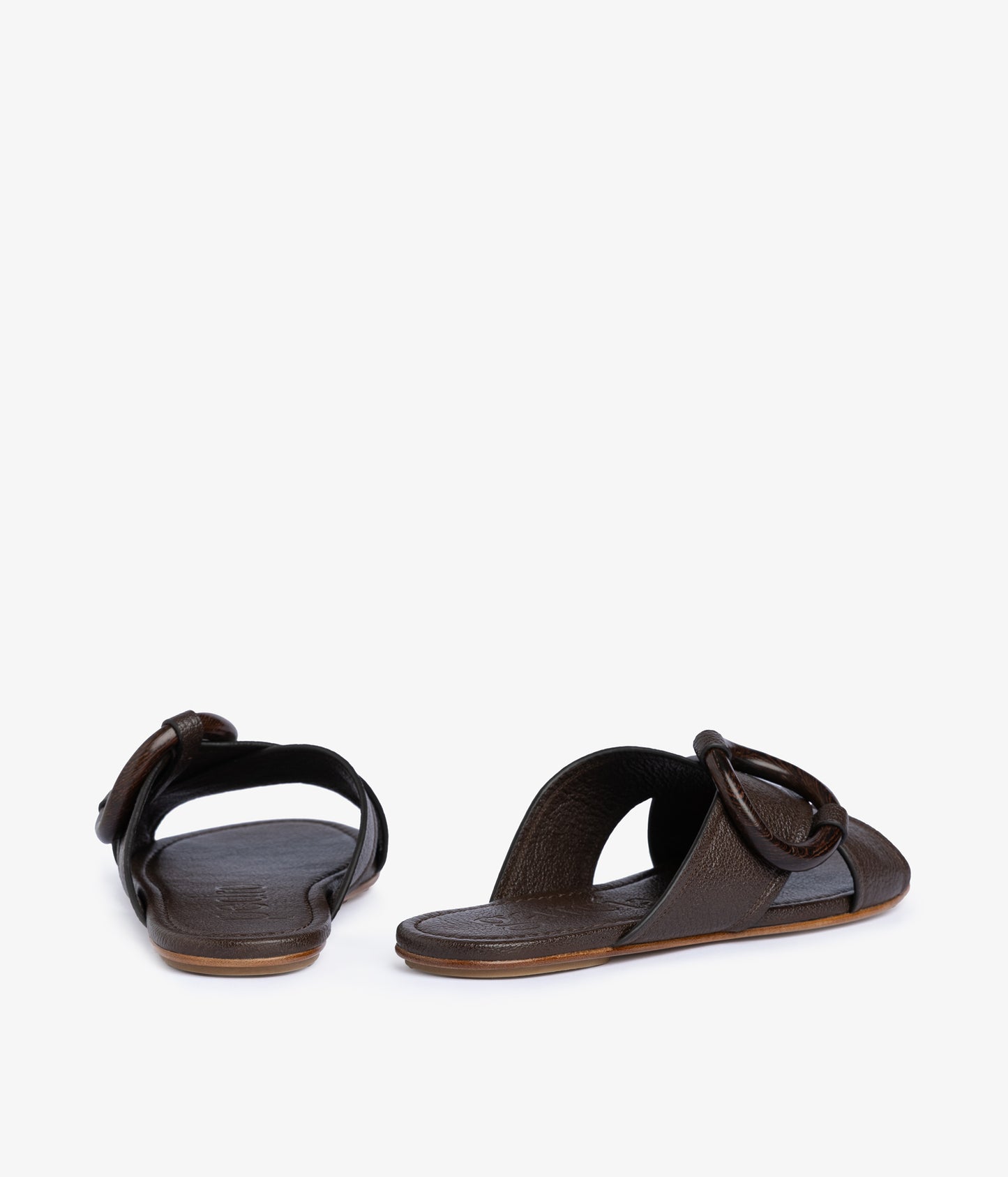 pandita / cafe petitgrain-wenge
