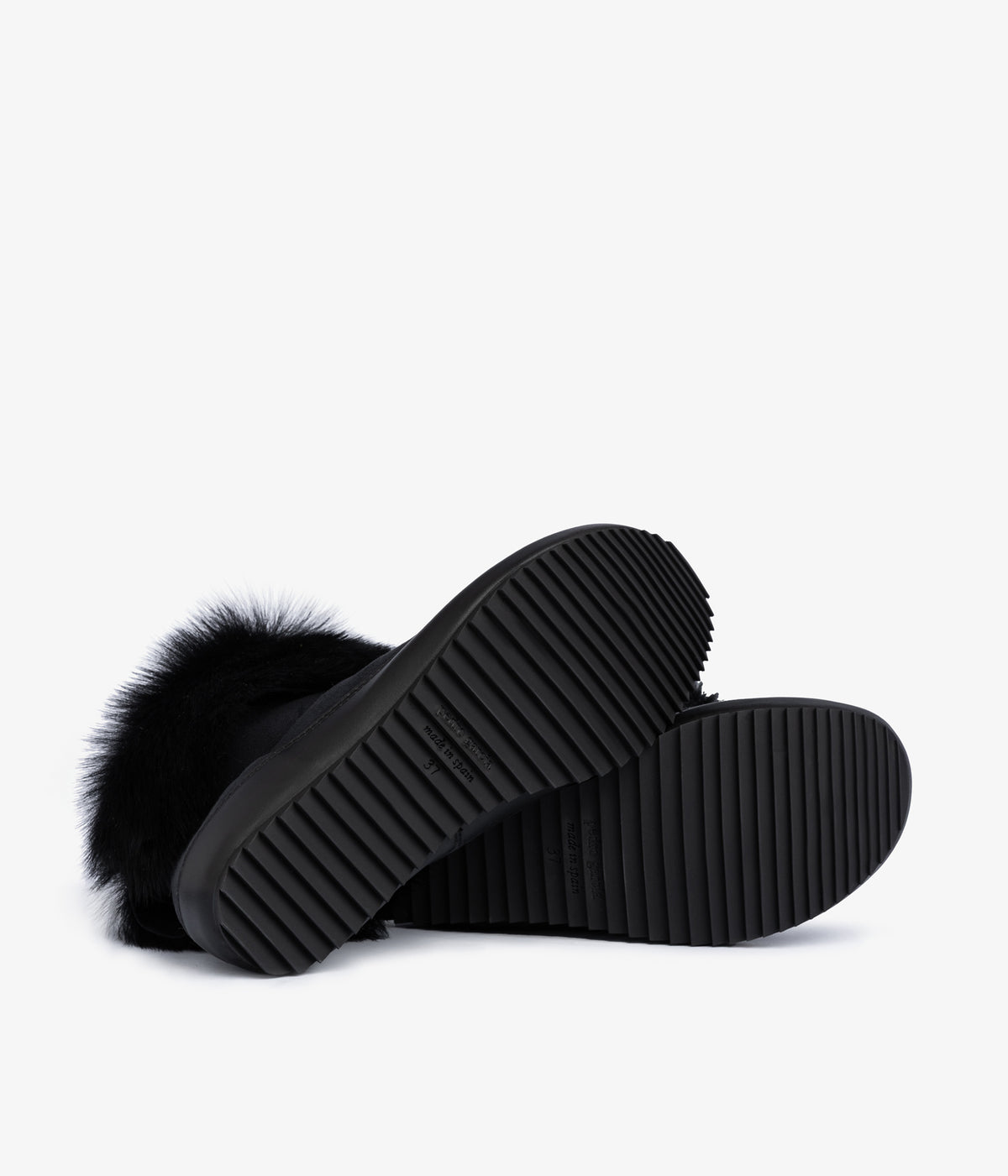jalia / black suede churra