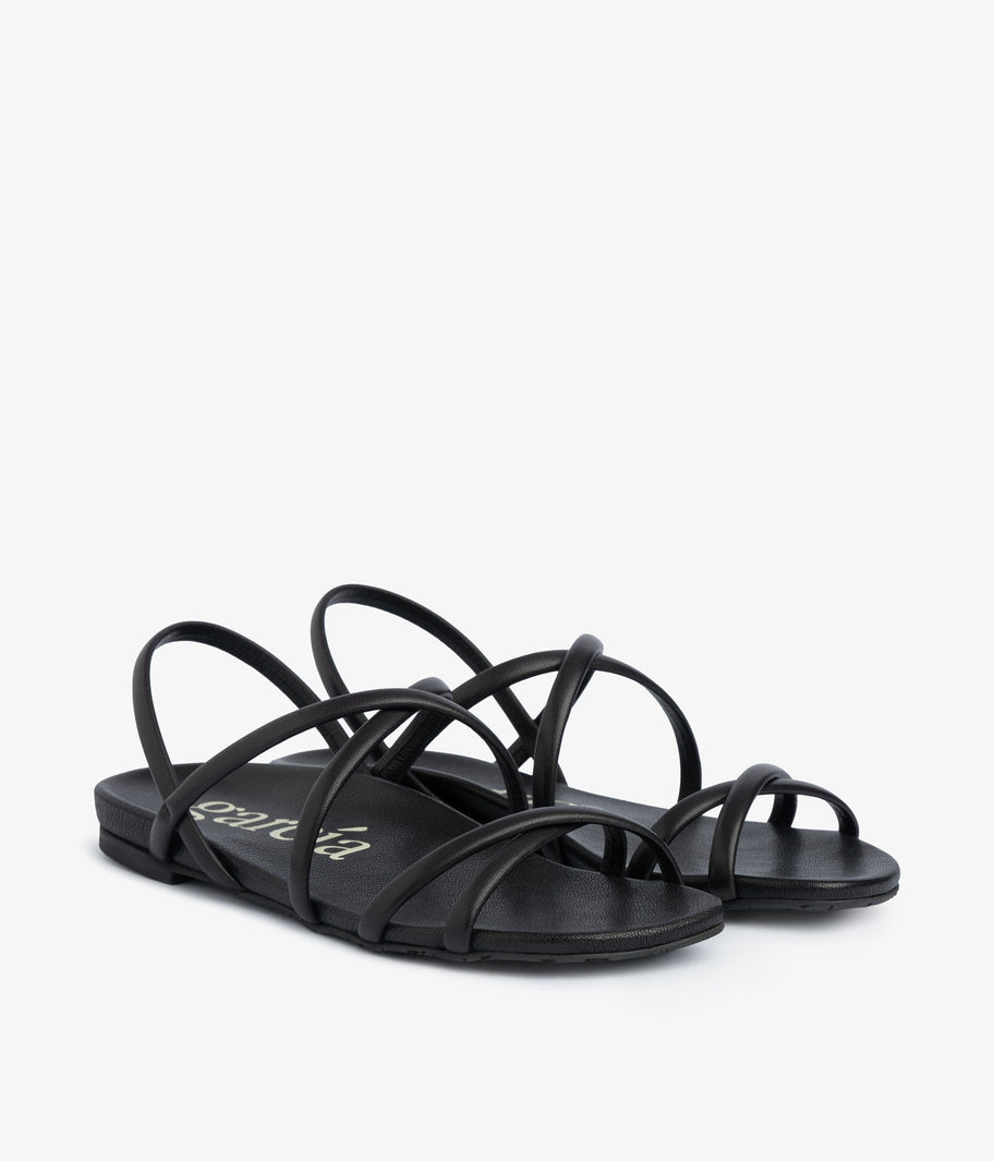 flat strappy sandal black leather biddy aw25 pedro garcia 1