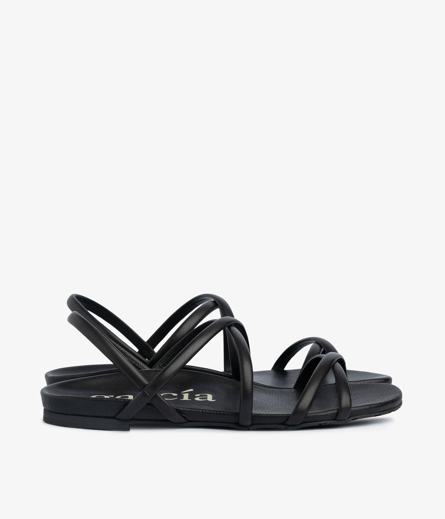 flat strappy sandal black leather biddy aw25 pedro garcia 2
