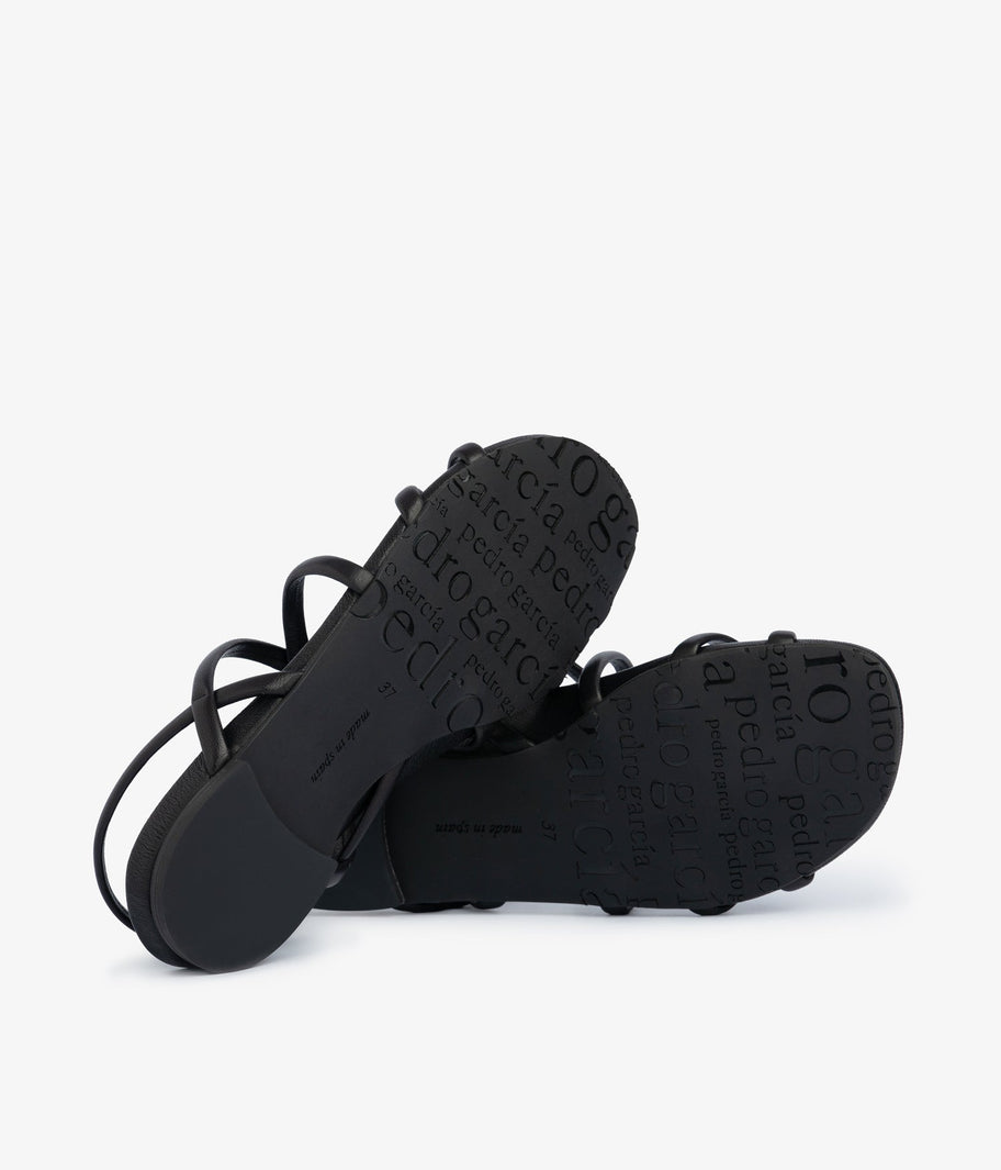 flat strappy sandal black leather biddy aw25 pedro garcia 4