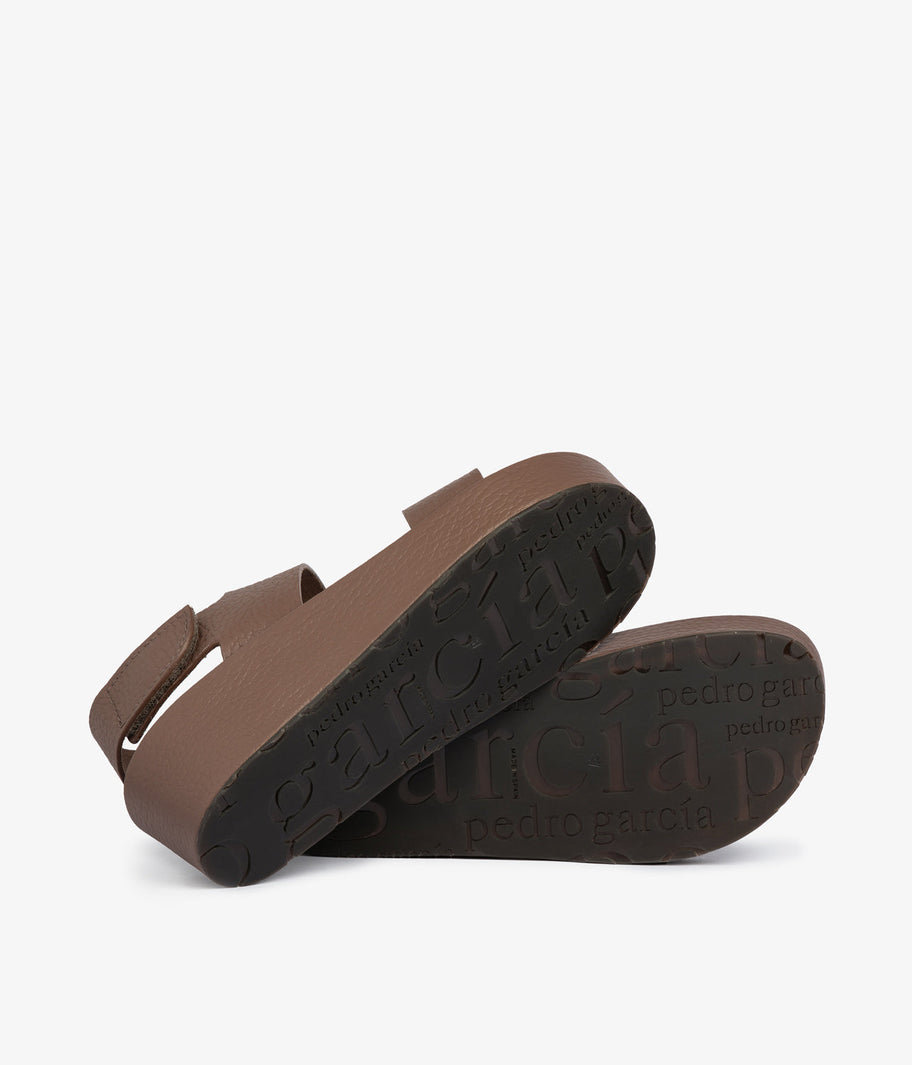 fussbetss sandal grey leather lacey aw25 pedro garcia 6