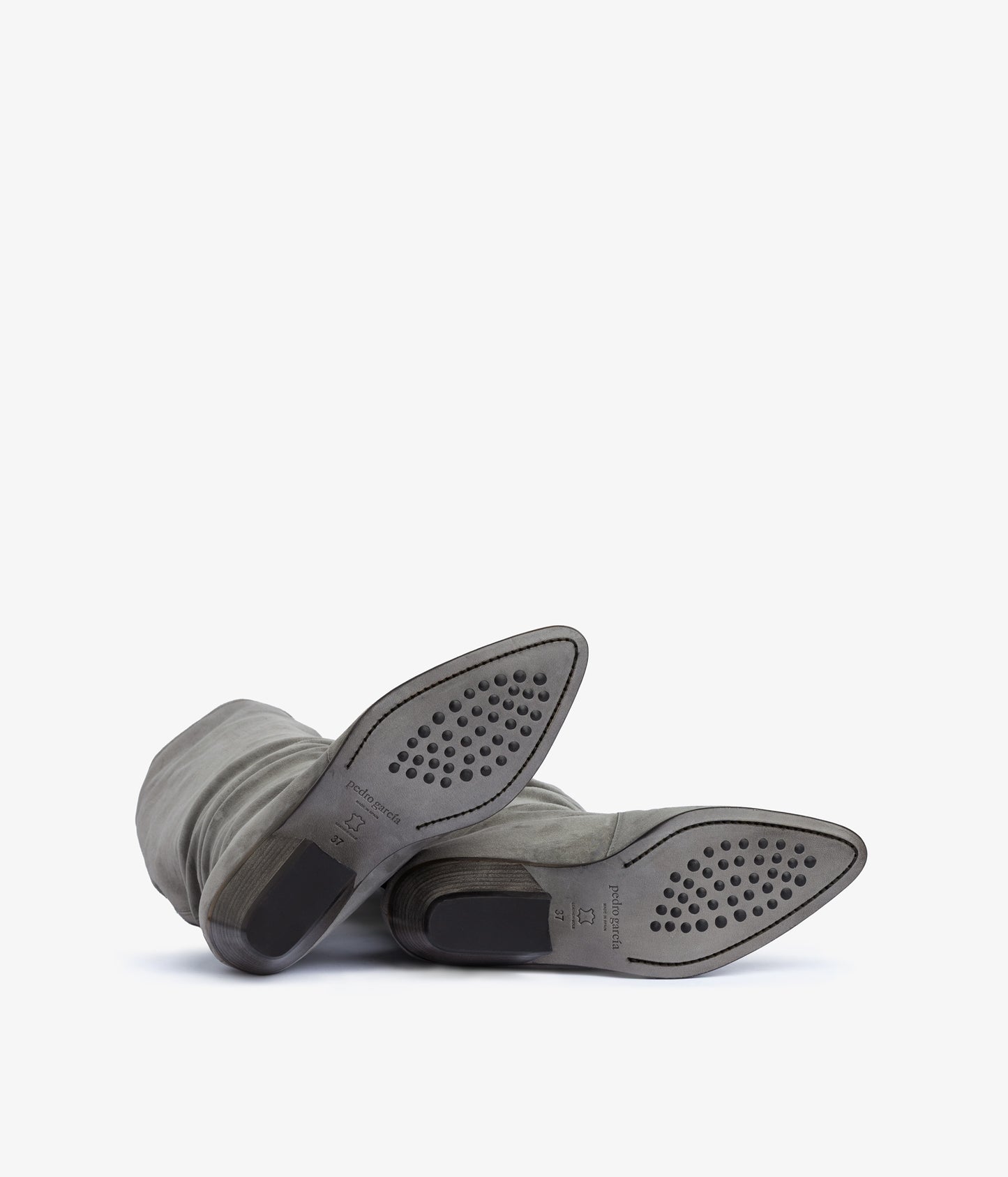 helle / grey bessie suede