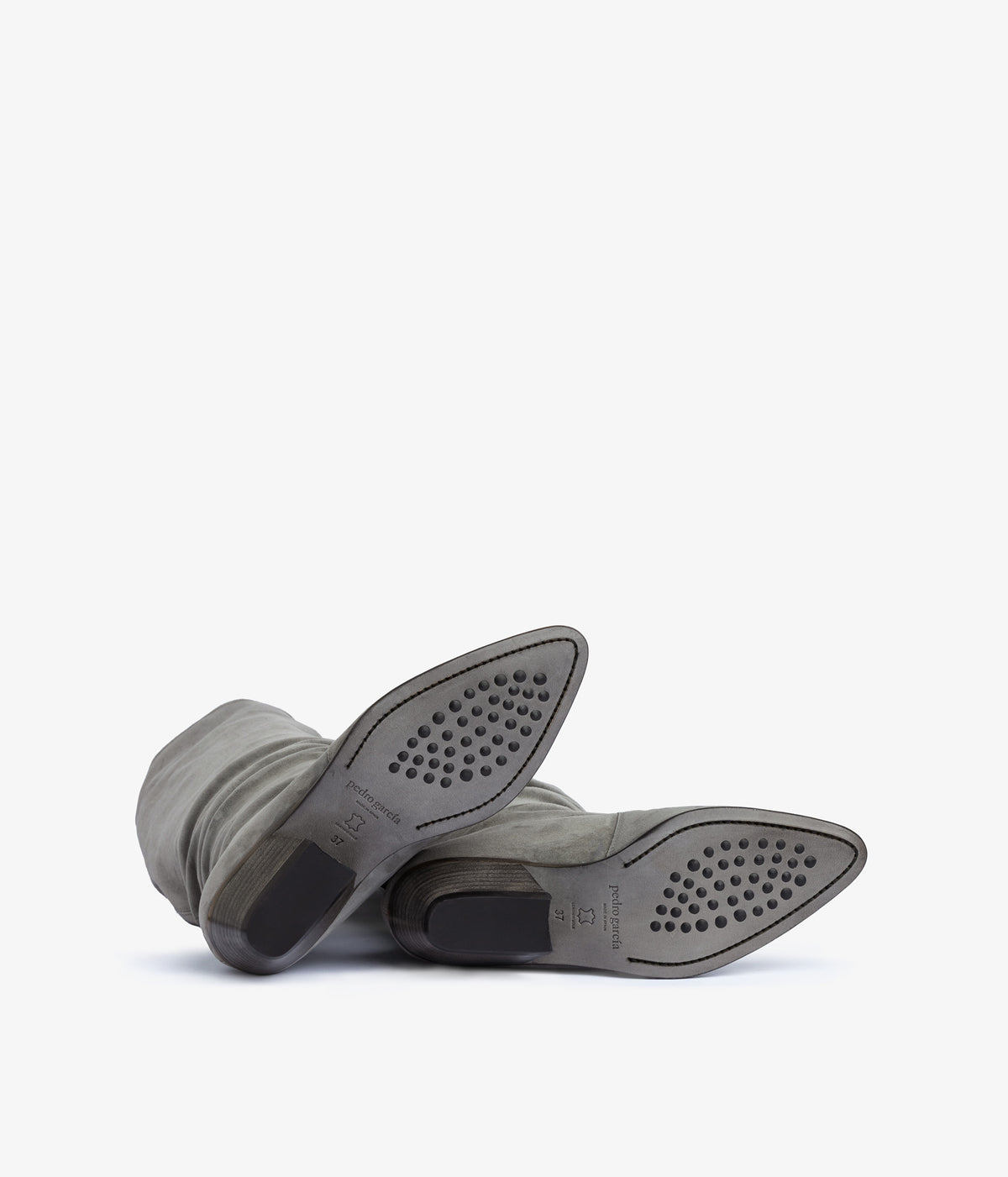 helle / grey bessie suede