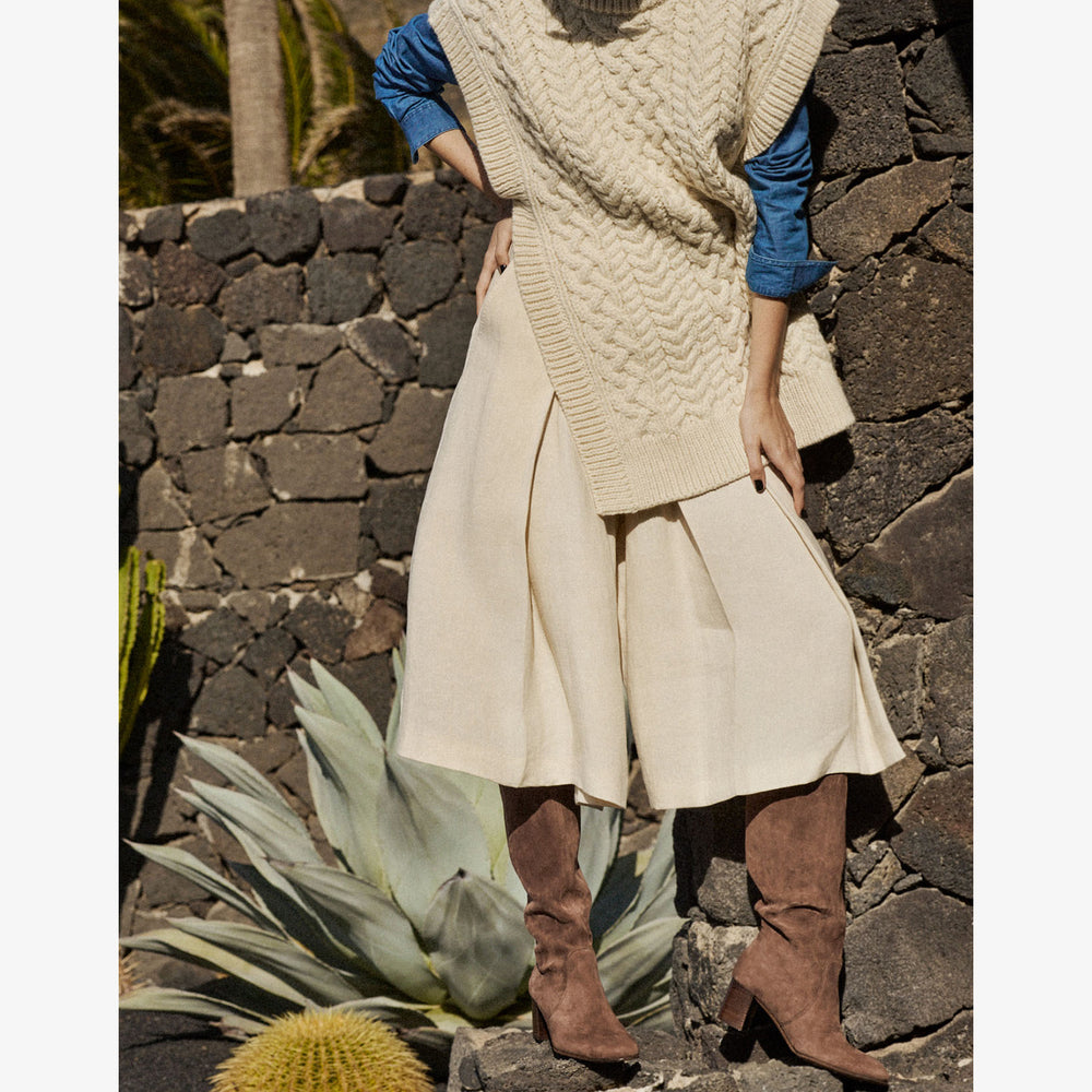 xantia / rum bessie suede