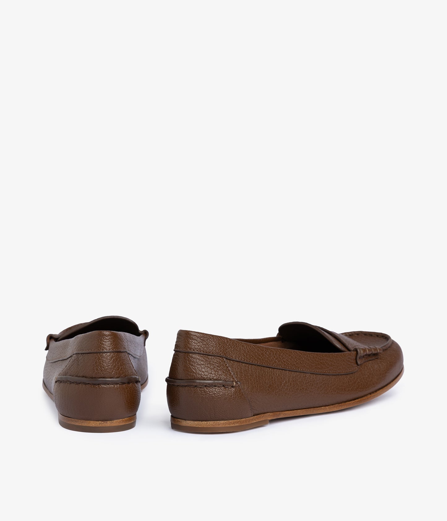 inara / chestnut petitgrain