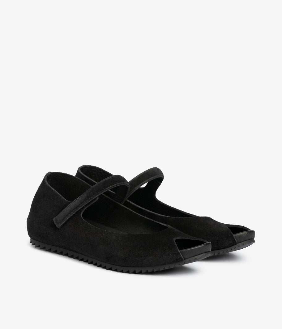 mary jane black suede kalista aw25 pedro garcia 1