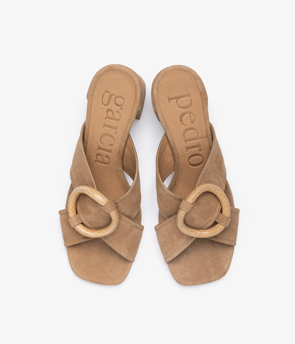 uxia / beige plush sude oak