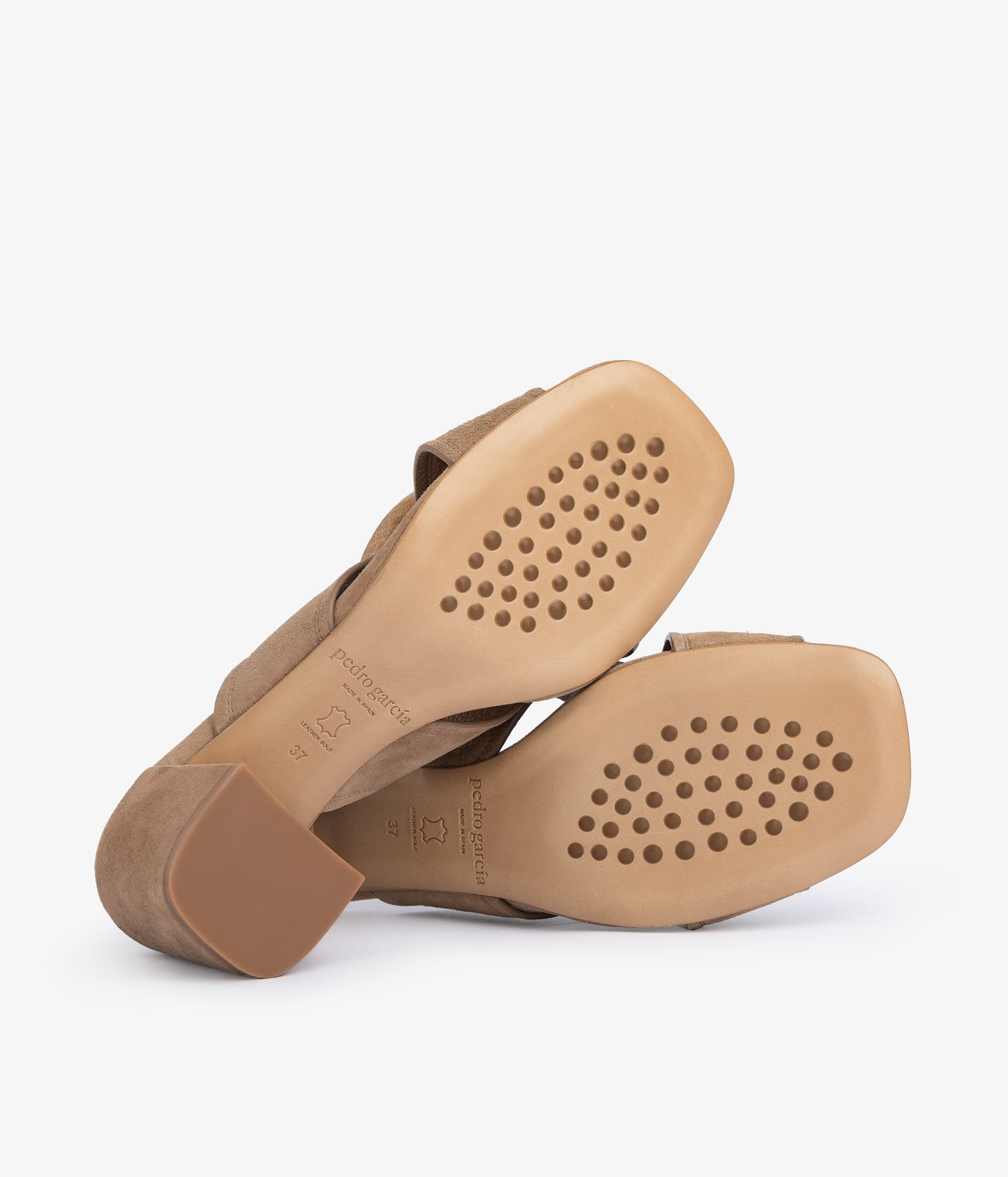 uxia / beige plush sude oak