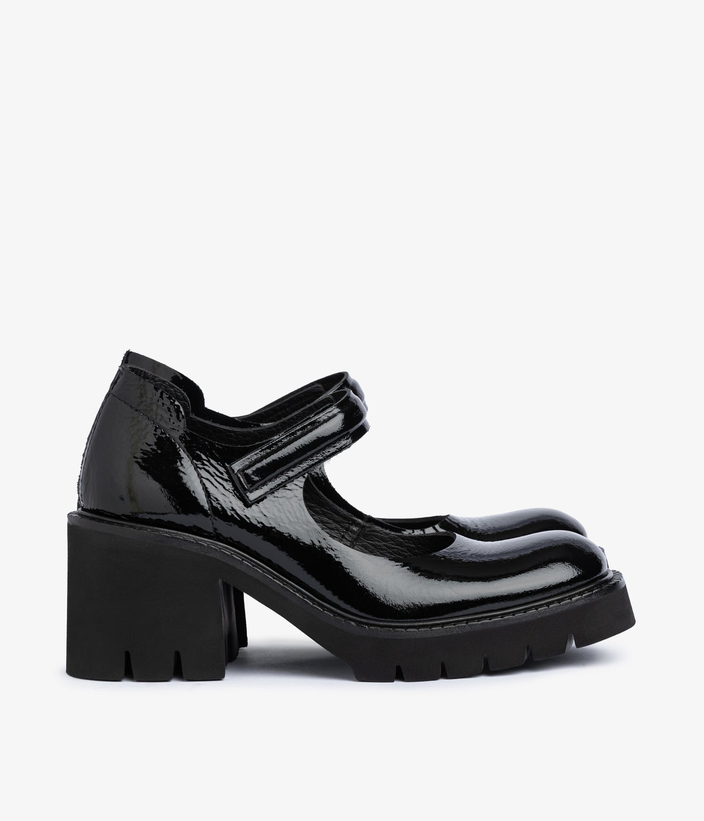 zorana / black castoro naplack