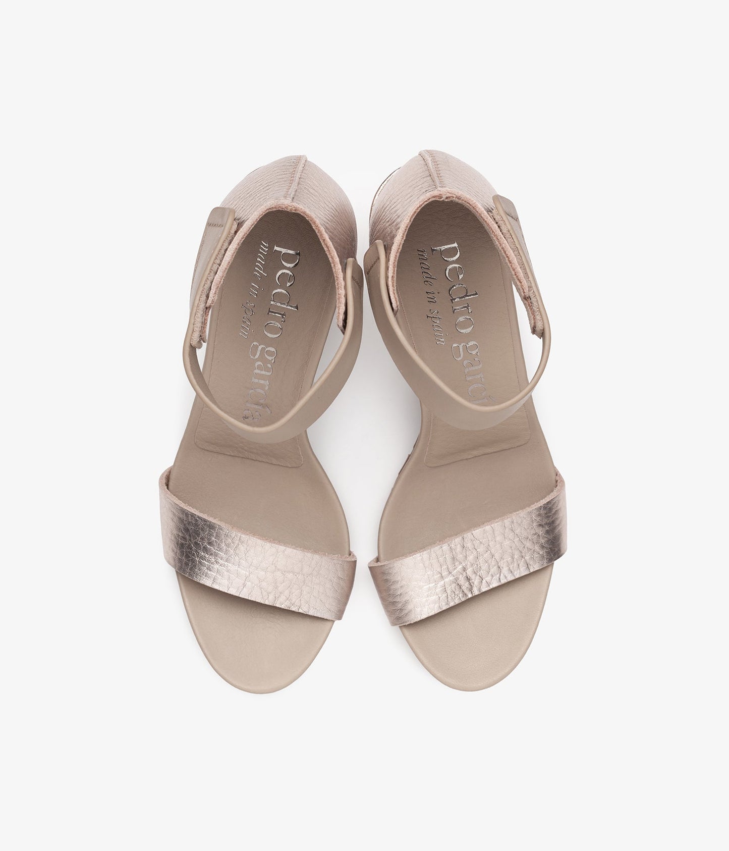 pedro garcia midi metallic beige sandal ess 4