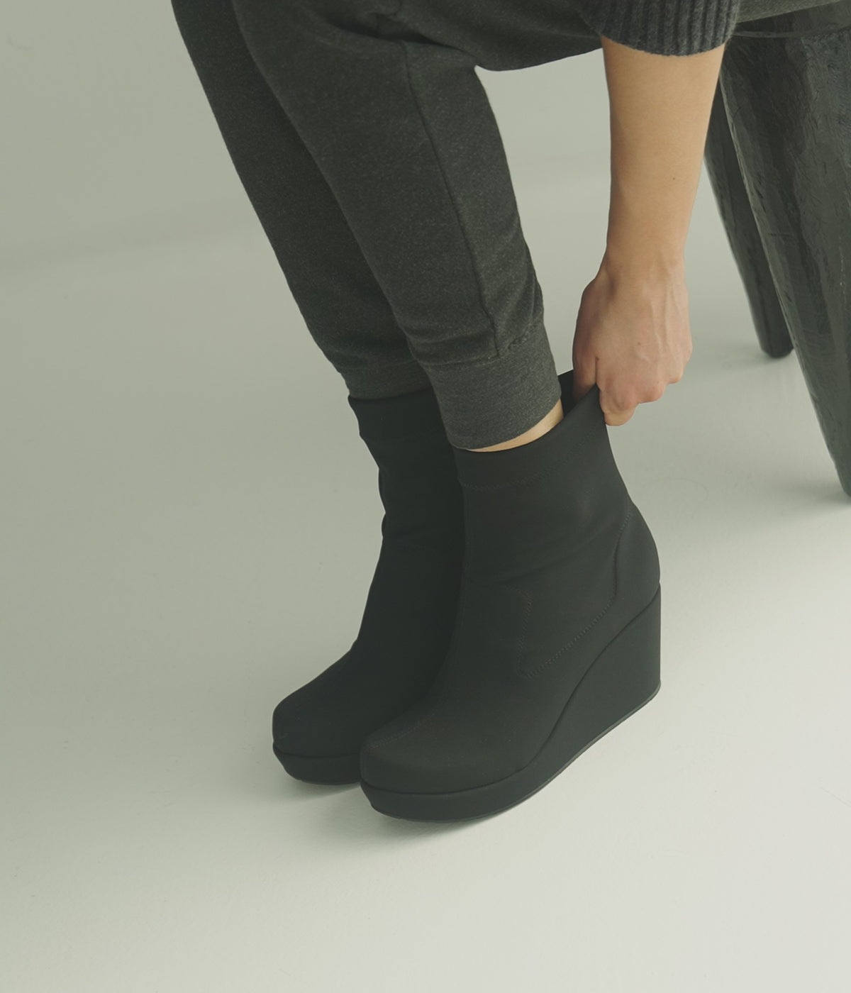 aliana / black 2-way stretch