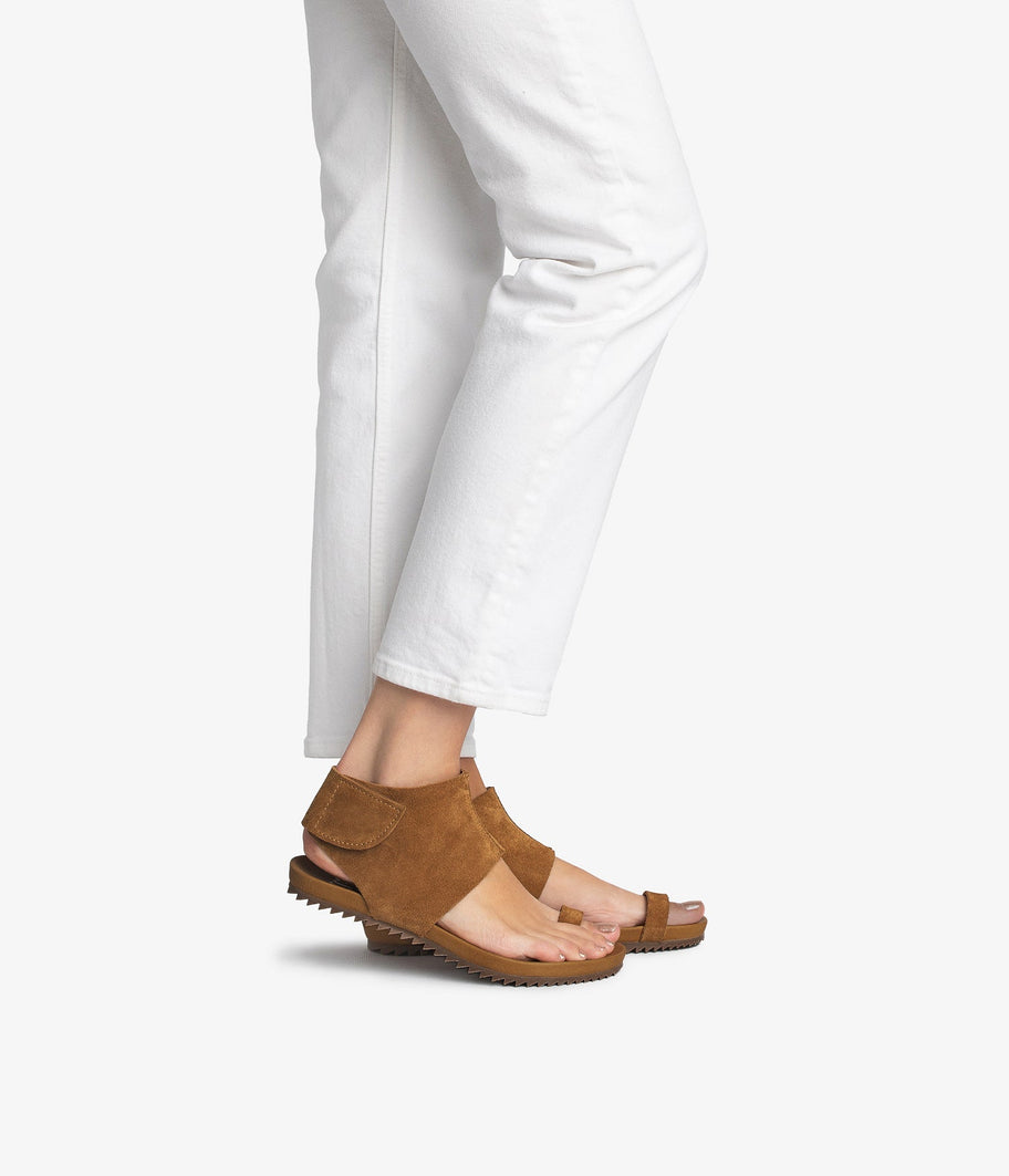 sandalia anatomica dededo ante marron vania aw25 pedro garcia 2