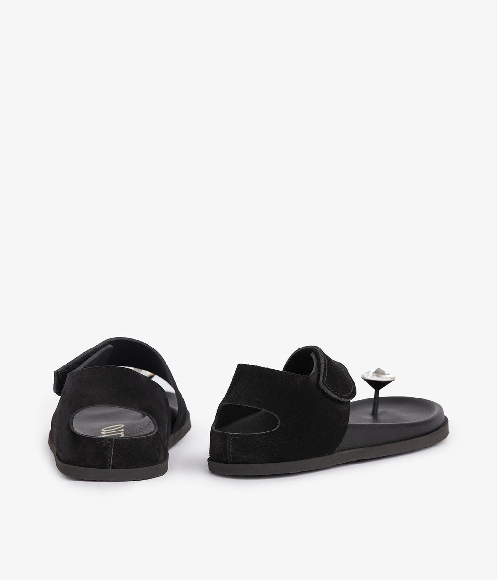 dorleta / black castoro crystal