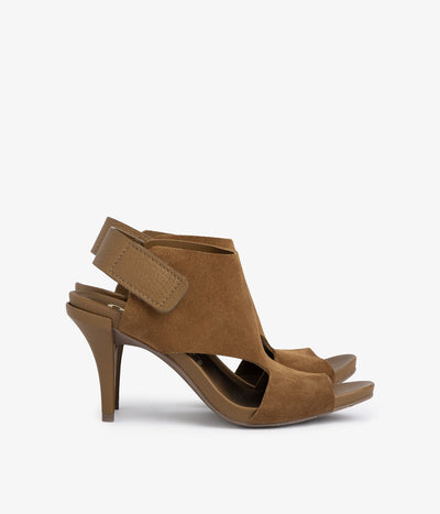 sandalia tacon ante MARRON yImina aw25 pedro garcia 1