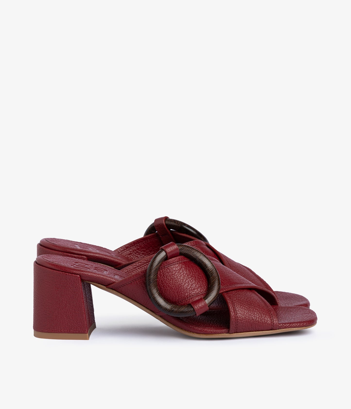 uxia/ cherry petitgrain-wenge