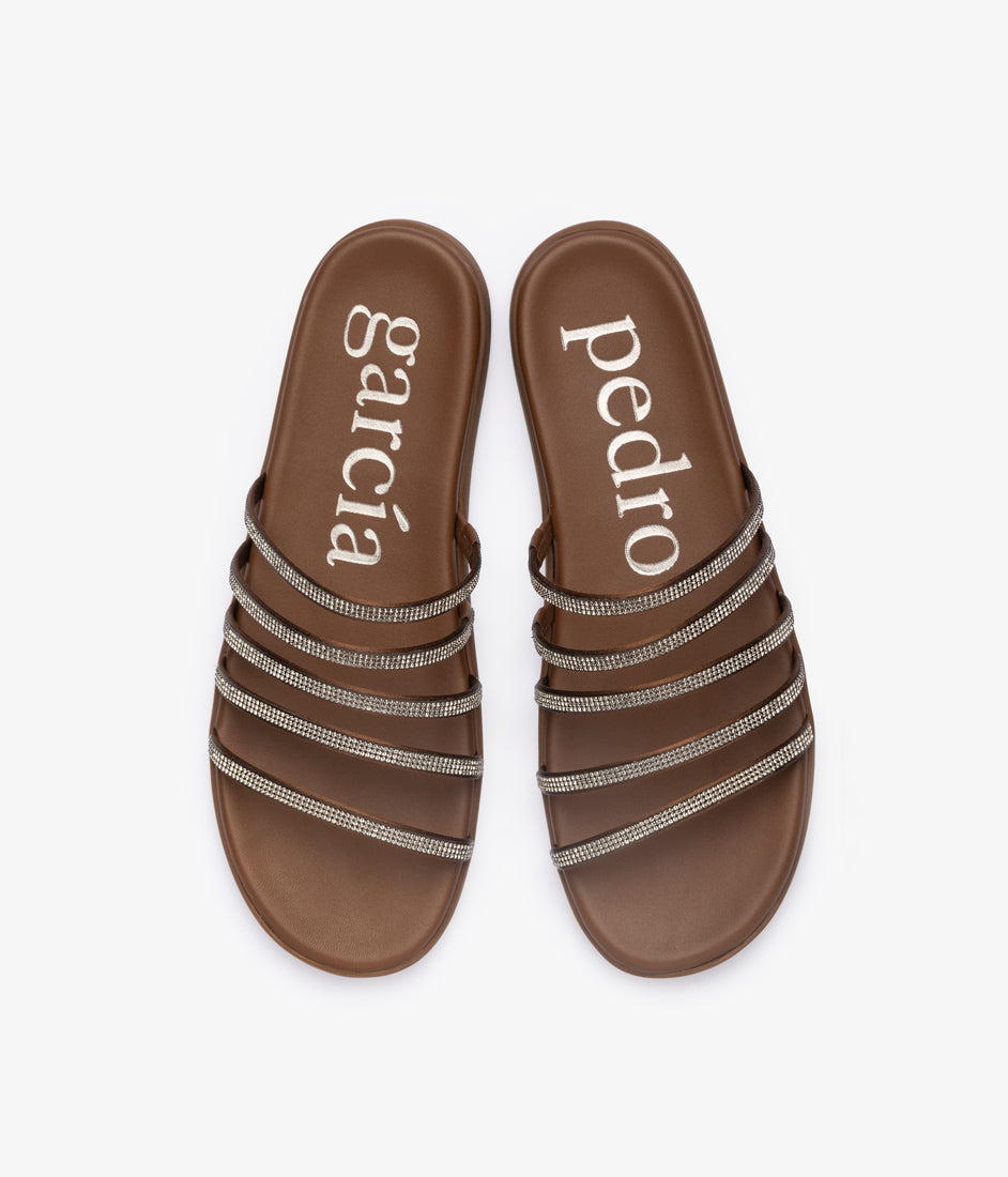 prudie / nutmeg satin