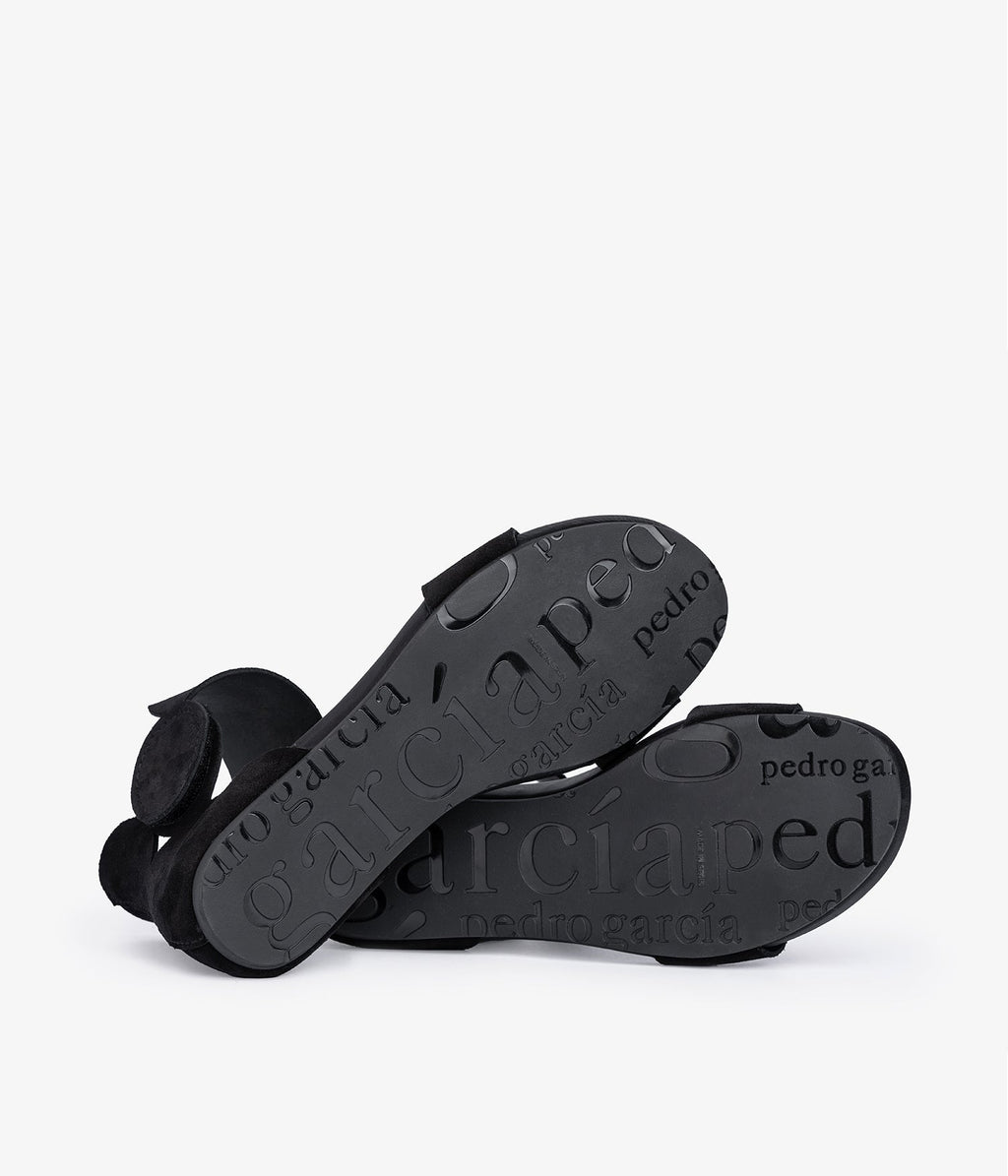suede black fussbett sandal joed Pedro garcia essentials 4