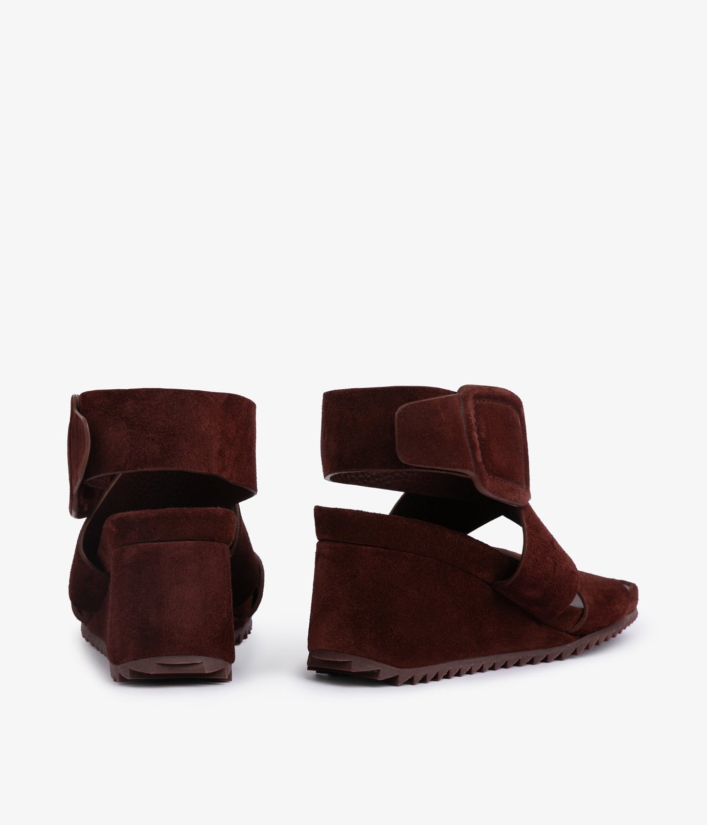 cande / brunette castoro