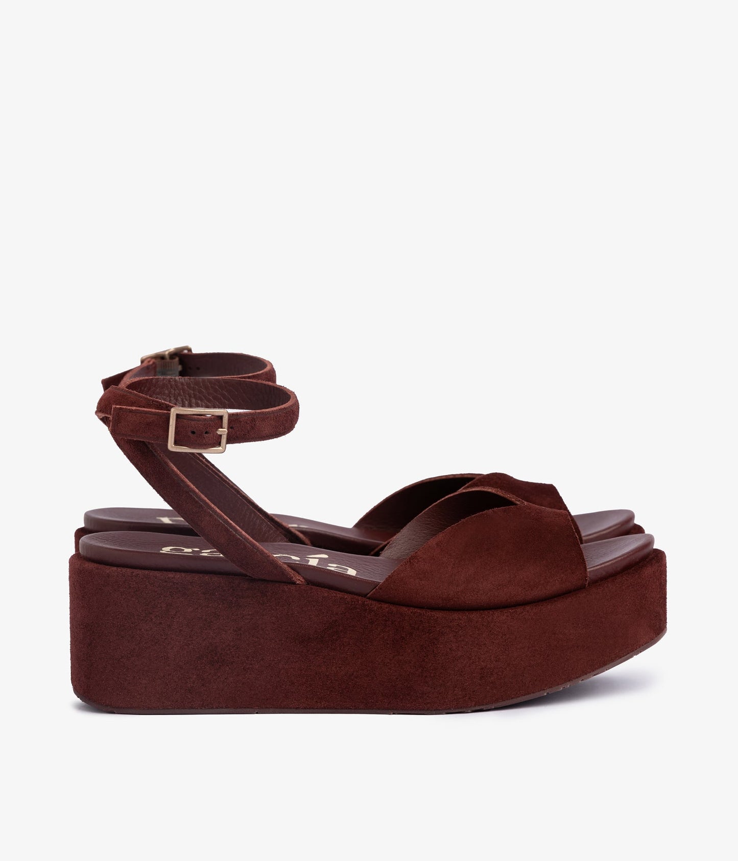 nereida / brunette castoro