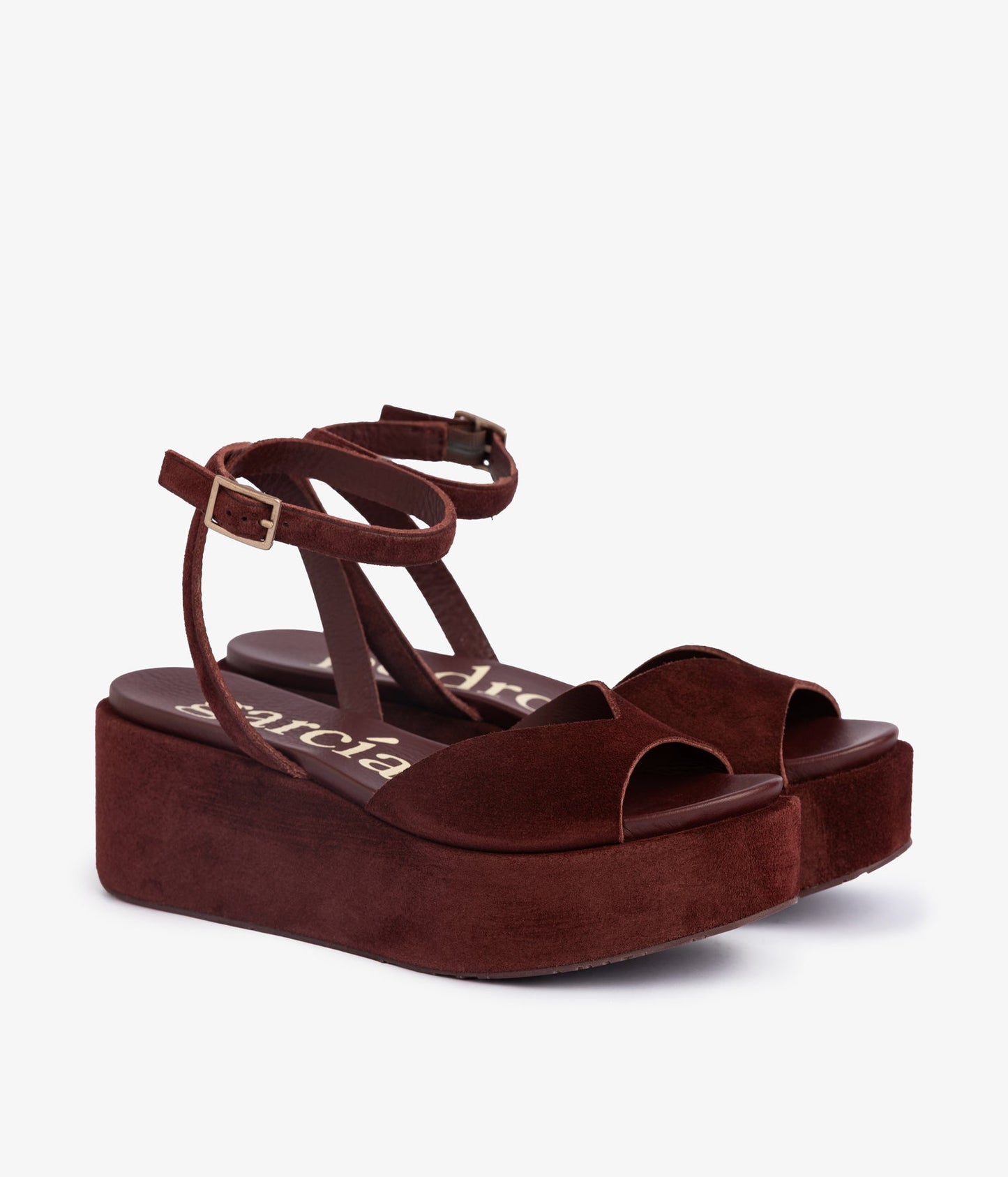 nereida / brunette castoro