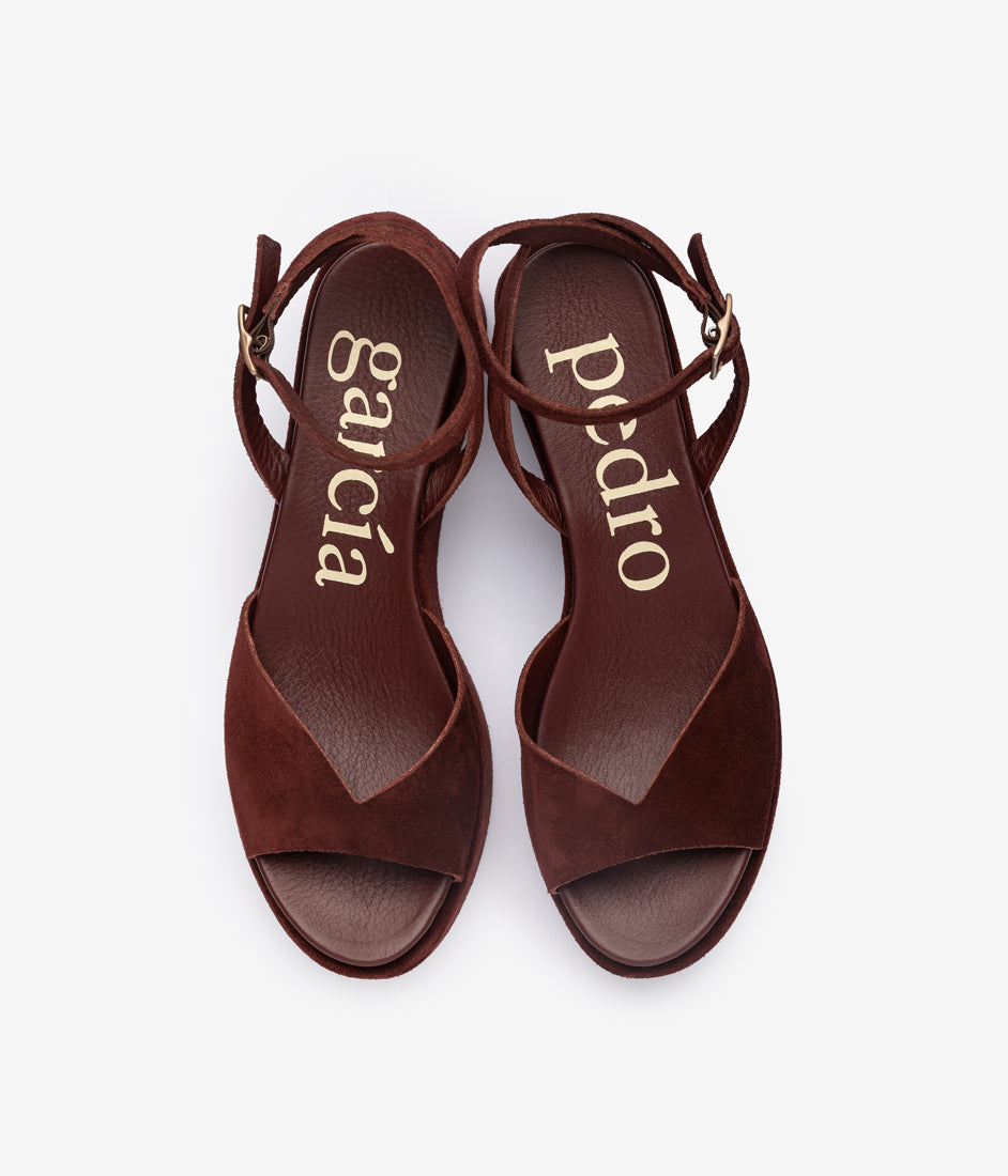 nereida / brunette castoro