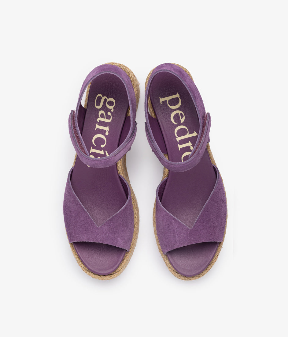 nirvana / pansy castoro