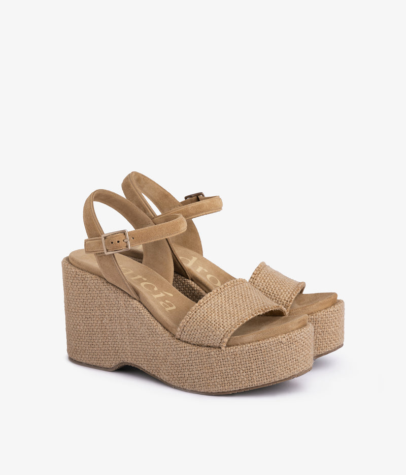delina / natural burlap
