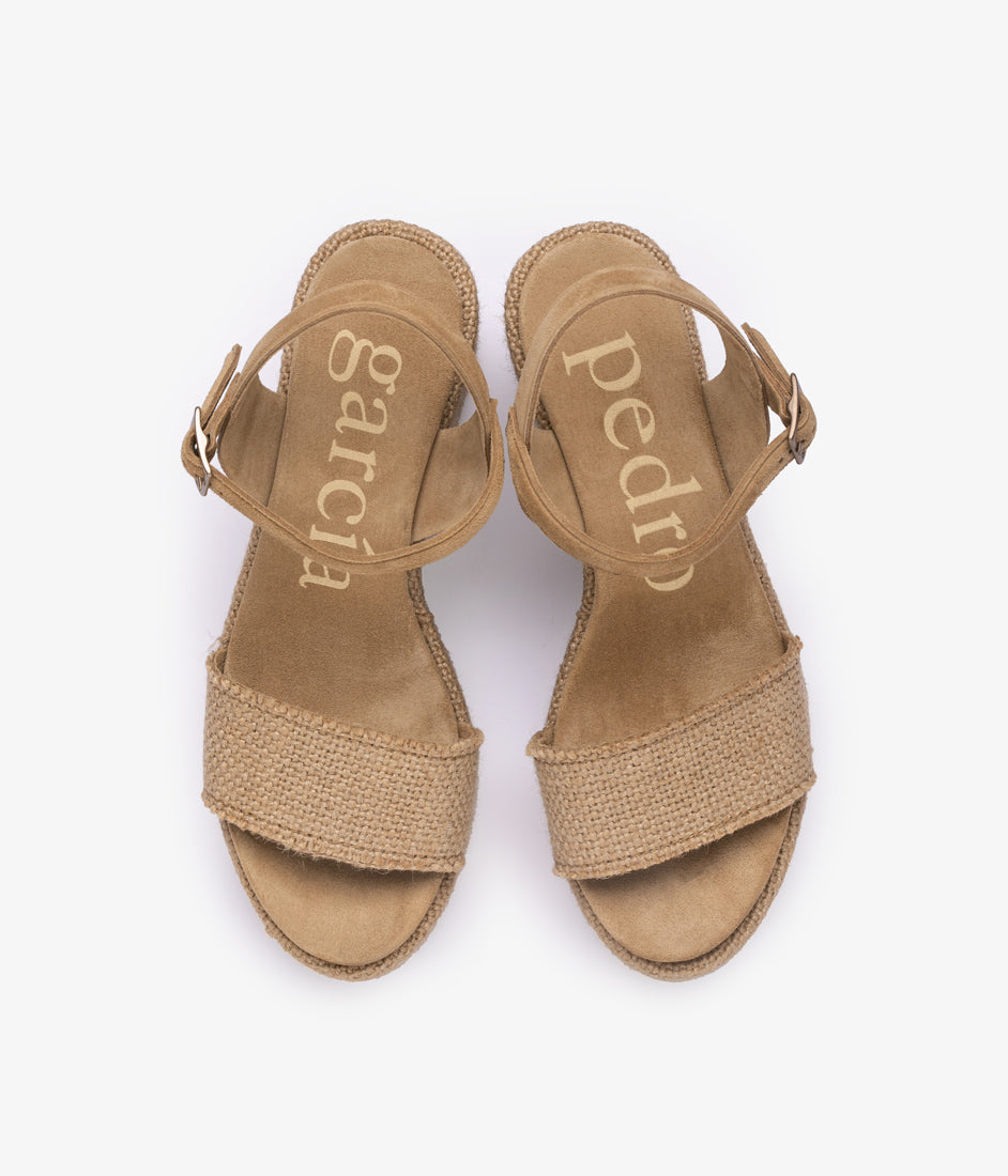 delina / natural burlap