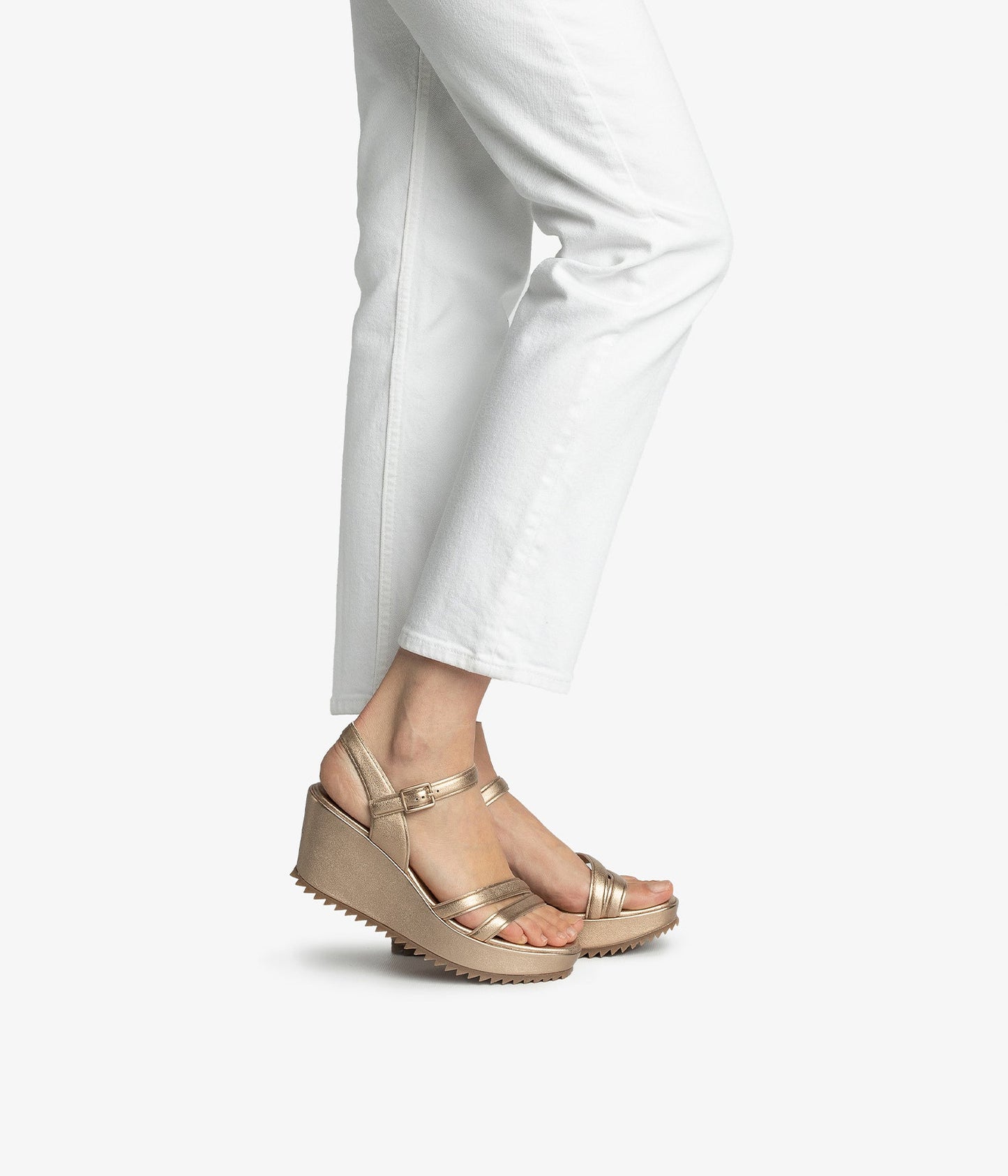 wedge sandal strappy metallic leather faline aw25 pedro garcia 2