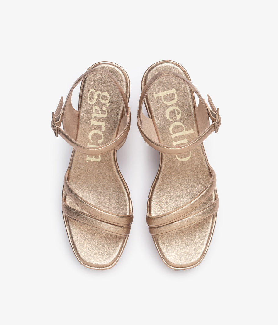 wedge sandal strappy metallic leather faline aw25 pedro garcia 4