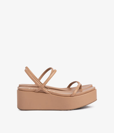 wedge strappy sandal beige eather nibia ss25 pedro garcia 1