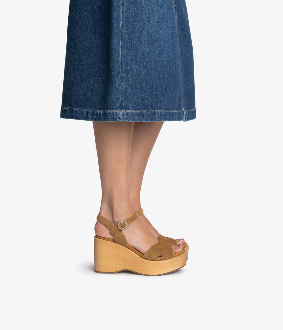 wedge wood sandal beige suede dalys aw25 pedro garcia 3