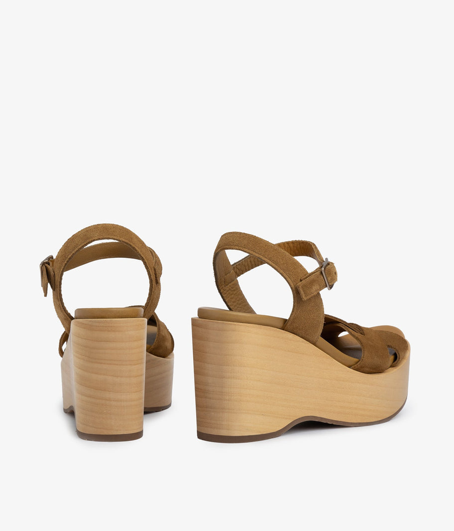 wedge wood sandal beige suede dalys aw25 pedro garcia 6