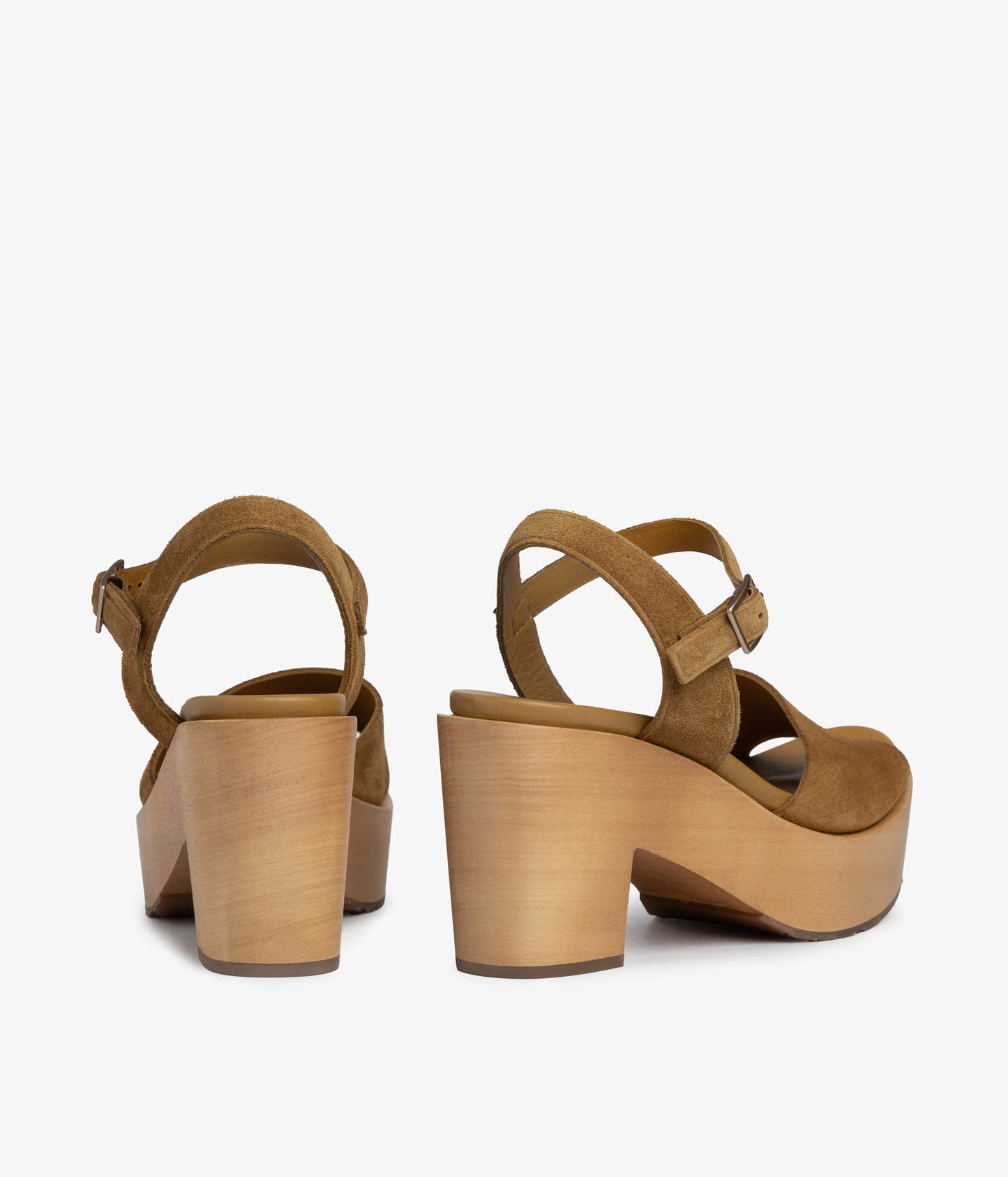 danila / alpaca castoro-light wood