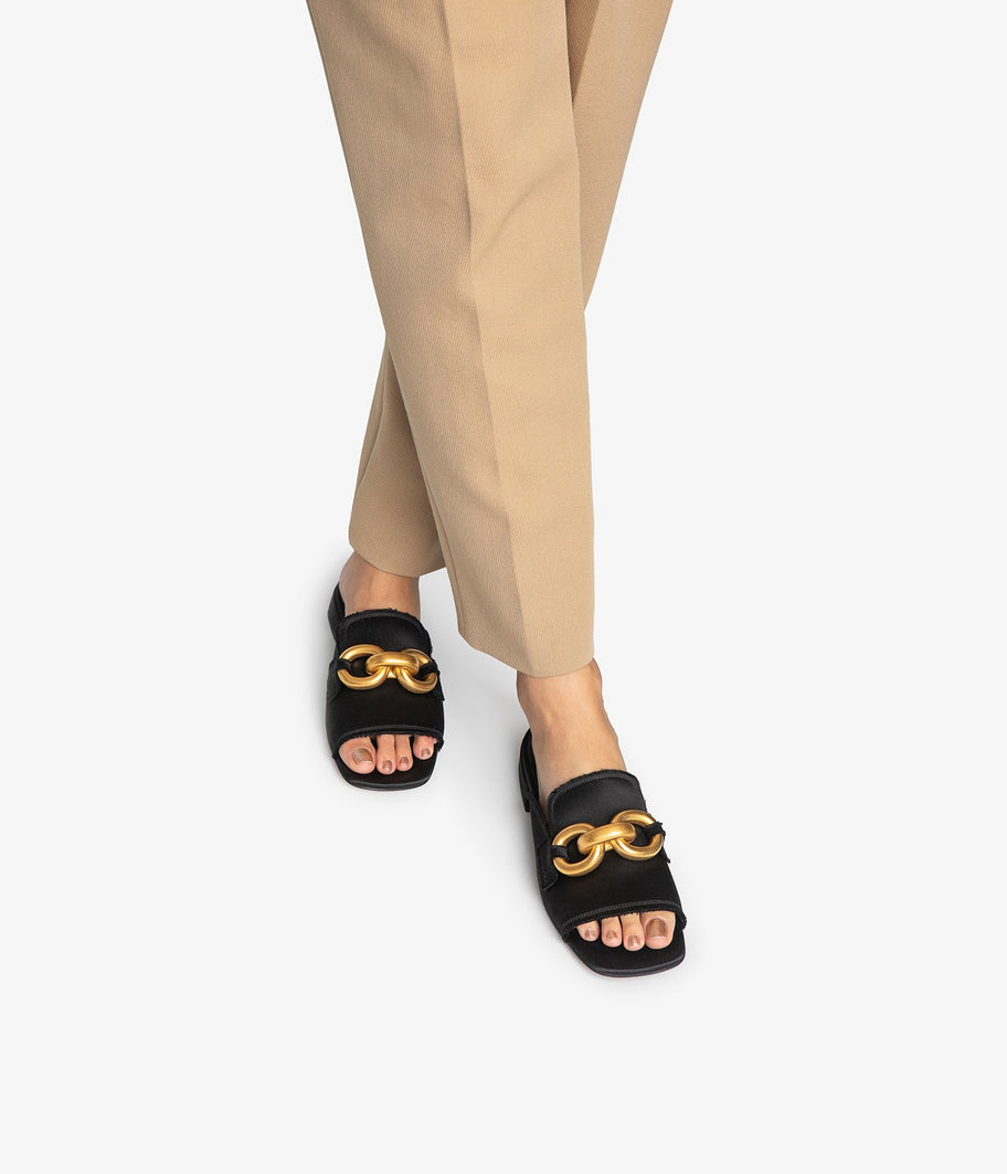 wood chain clog black satin enna aw25 pedro garcia 2