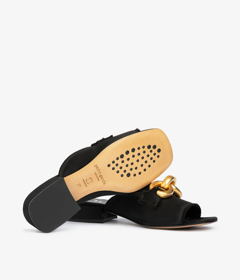 wood chain clog black satin enna aw25 pedro garcia 5