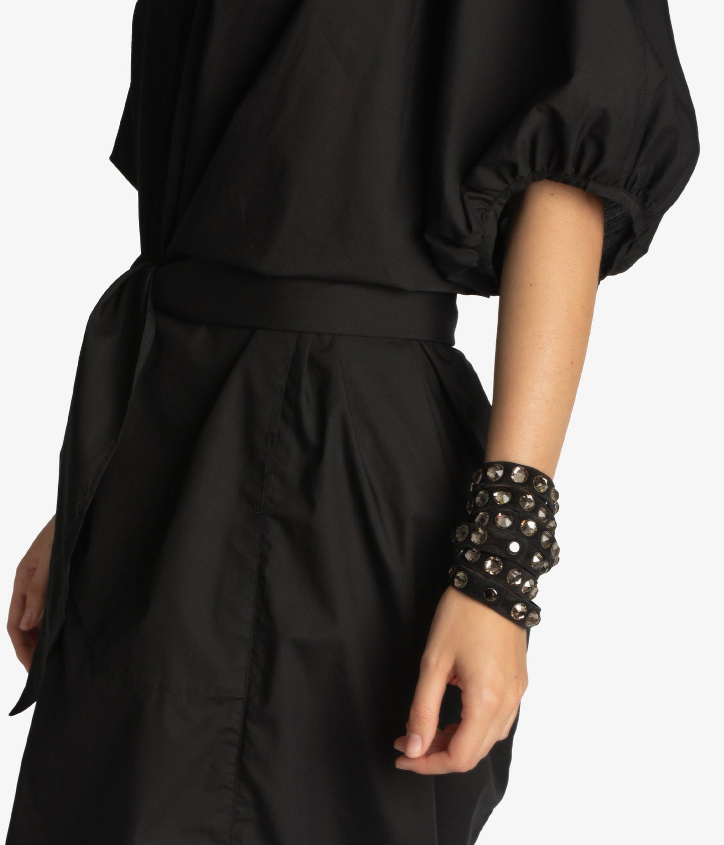 the wrap bracelet / black