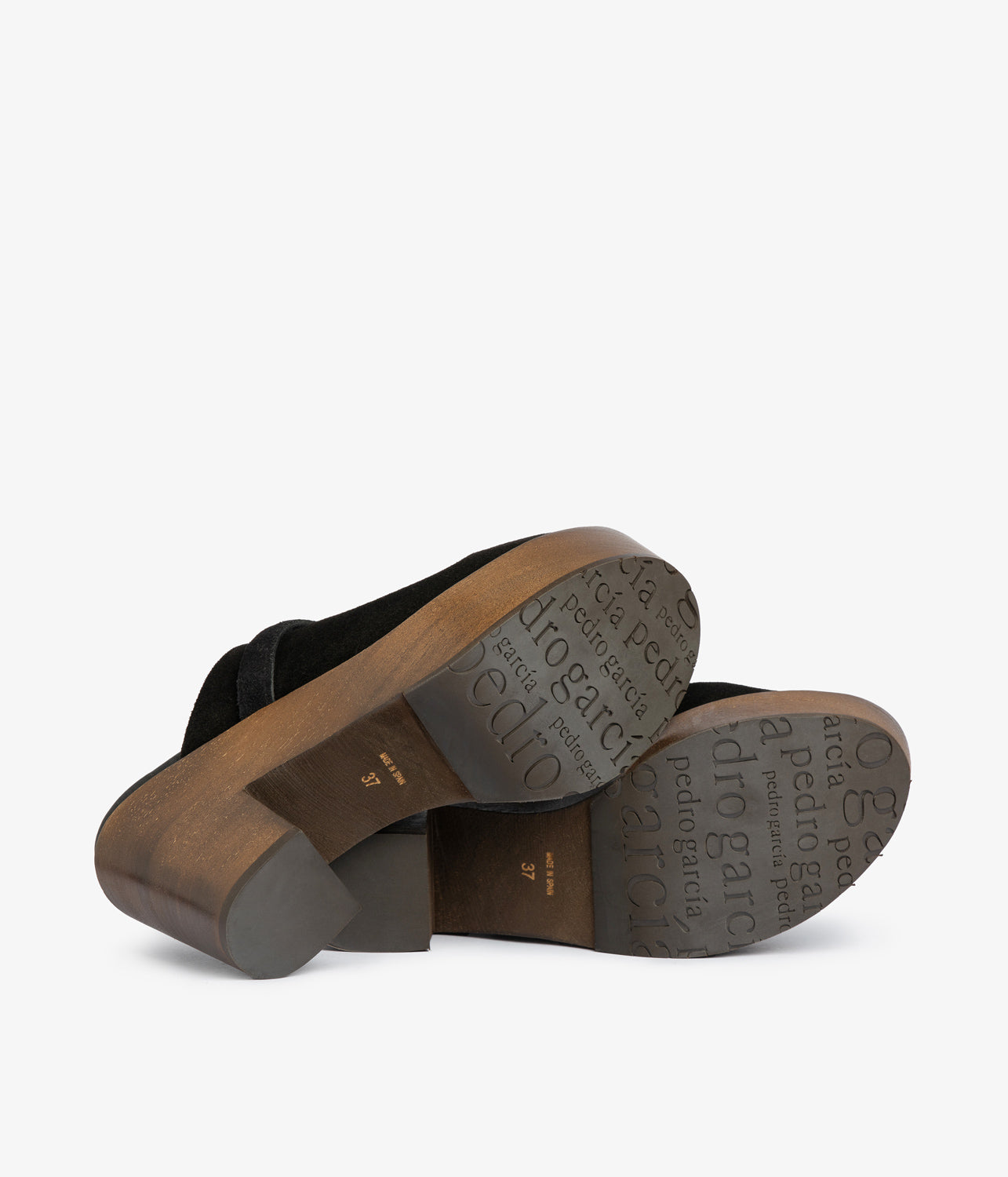 della / black castoro-dark wood